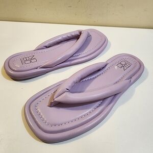 NOBO Lavander Puffy Flip Flop Sandals Size 9